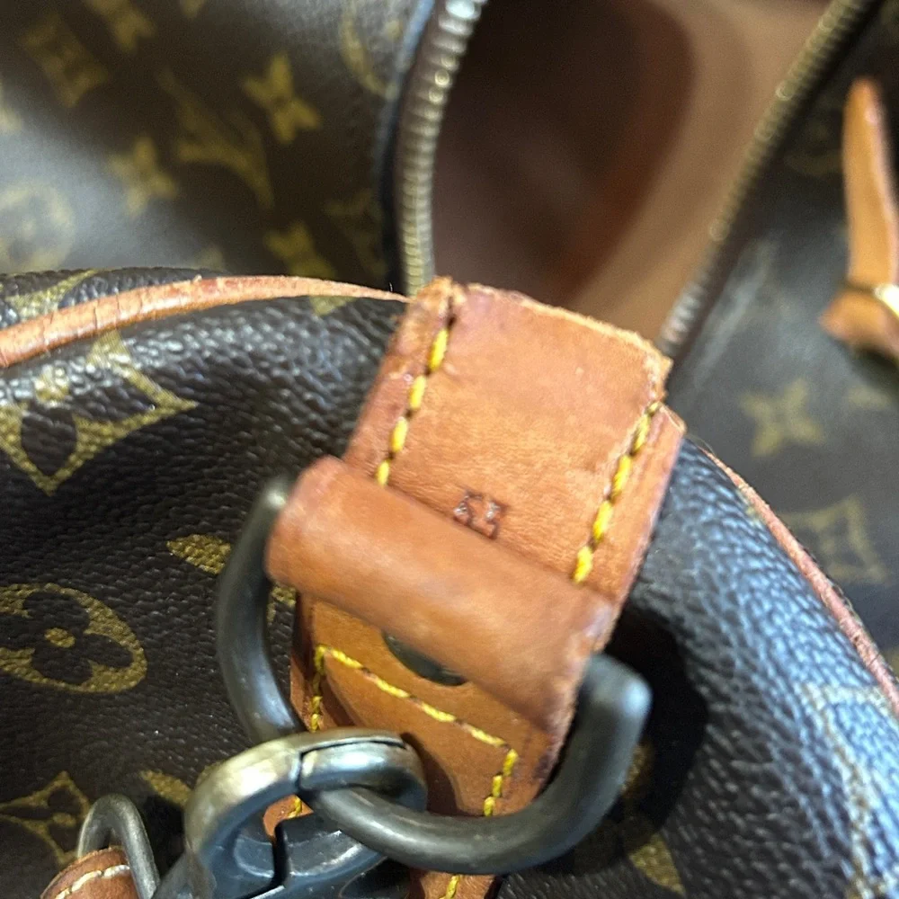 LV monogram Keepall Bandoulière 55. Carry on size. - Picture 5 of 16